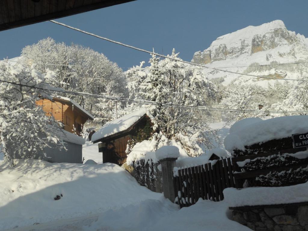 La Ferme D Emilienne Bed and Breakfast Sallanches Esterno foto
